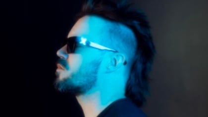 BREAKING BENJAMIN Guitarist KEITH WALLEN Releases Music Video For Solo Single ‘Headspace Holiday’